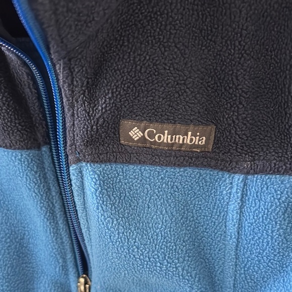 Columbia Blue and Navy Fleece Jacket - Picture 4 of 6